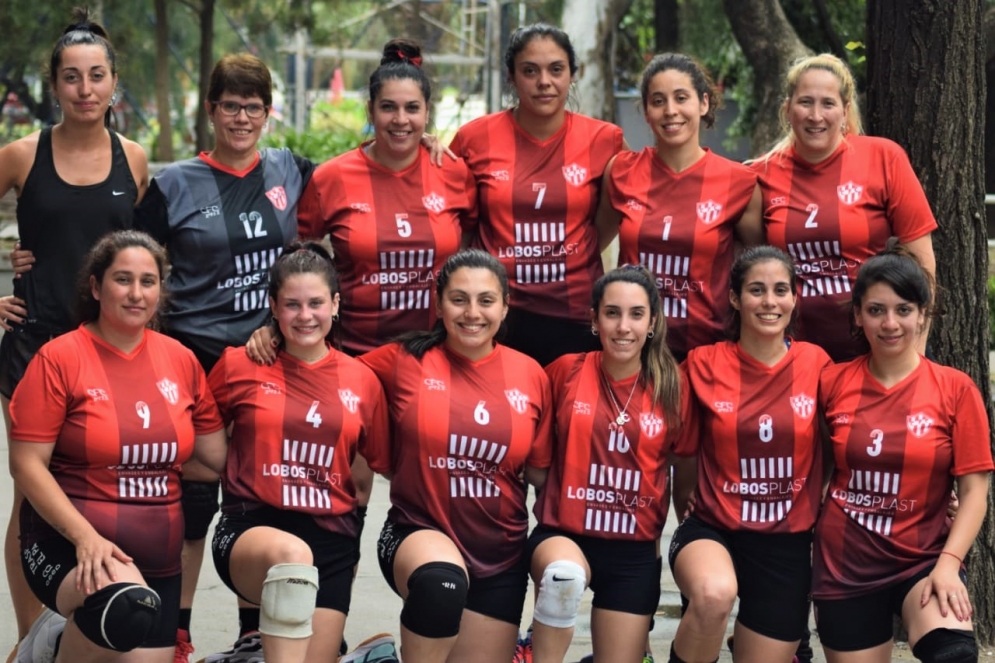 Cañuelas Fútbol Club Femenino .